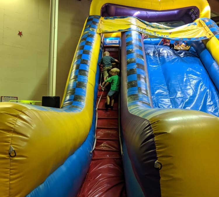 Pump It Up Knoxville Kids Birthdays and More (Knoxville,&nbspTN)